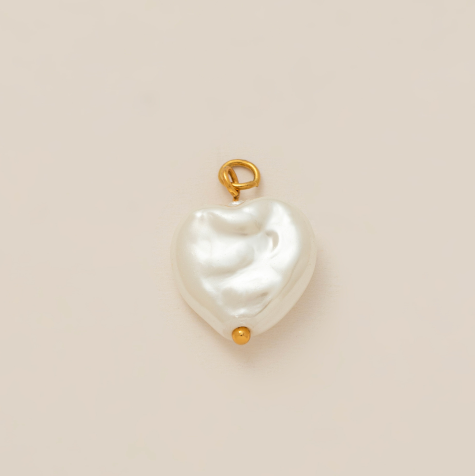 HEART PEARL CHARM