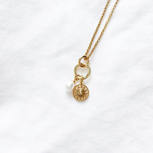 CHAIN CHARM NECKLACE