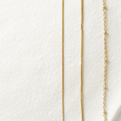 EMBOSSED BONE CHAIN NECKLACE